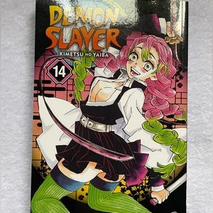 Demon Slayer *Kimestu No Yaiba* volume 14